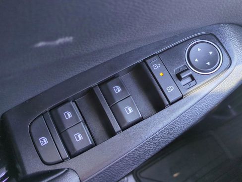 New 2026 Kia Seltos S image 25