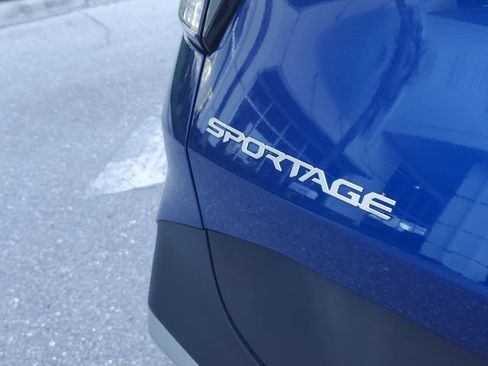 Certified 2023 Kia Sportage EX FWD image 8