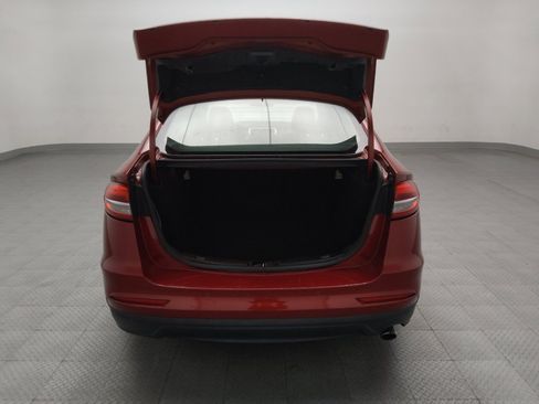 Used 2019 Ford Fusion SE FWD image 29