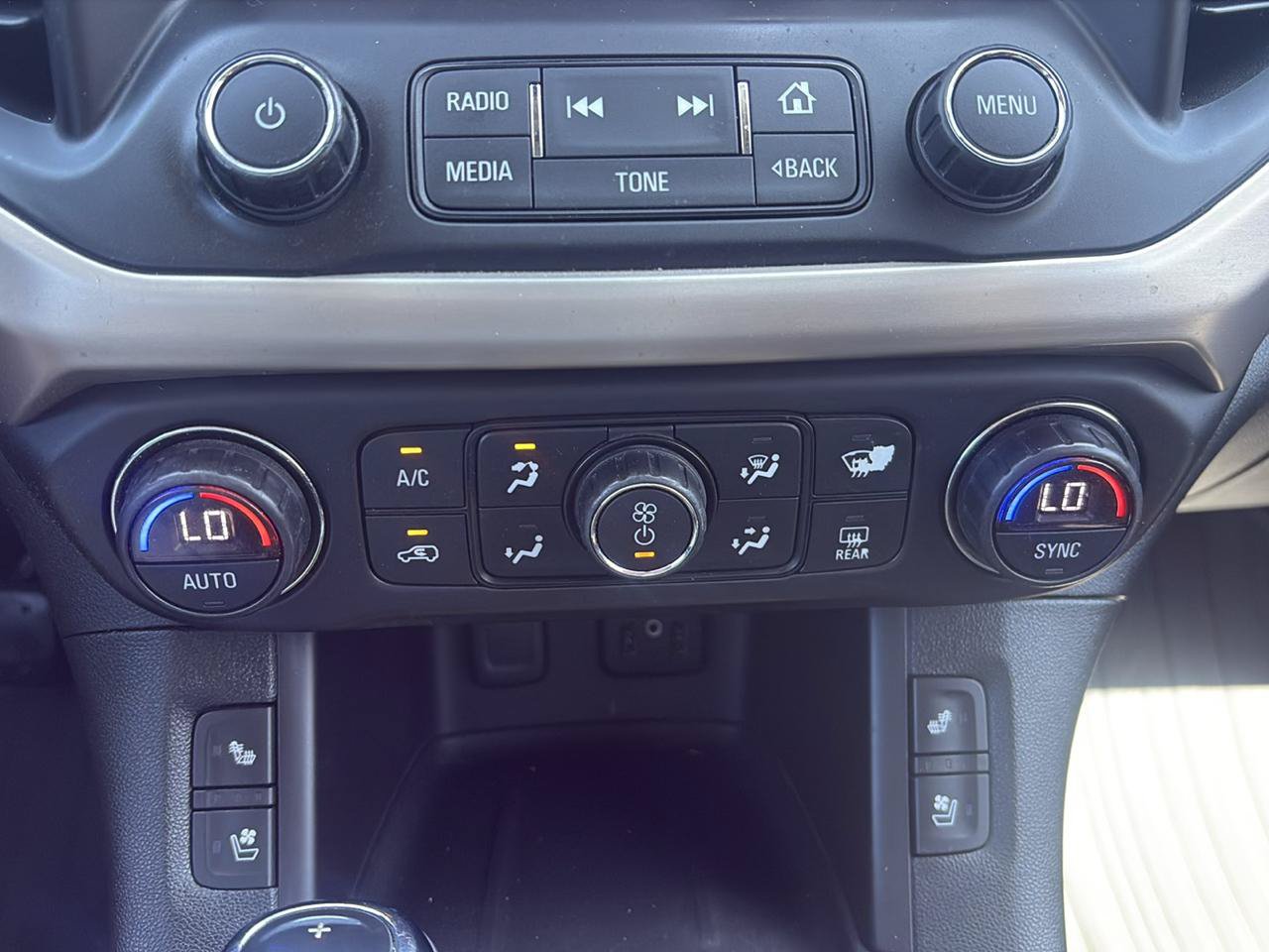 Used 2017 GMC Acadia Denali FWD image 14