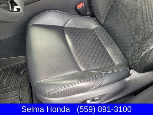 Used 2021 Toyota C-HR Limited image 10