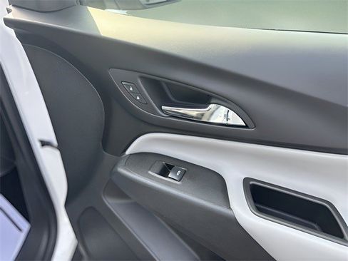 Certified 2022 Chevrolet Equinox LT image 9
