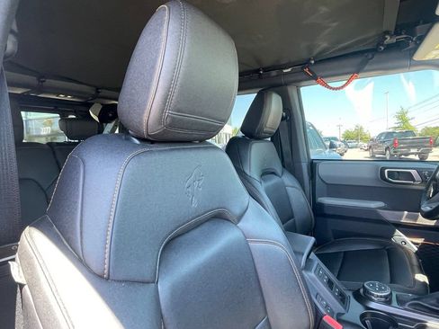 Used 2023 Ford Bronco Badlands w/ Sasquatch Package AWD/4WD image 26