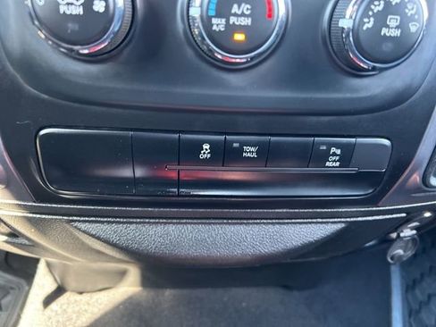 Used 2024 RAM 1500 Classic Warlock RWD image 24