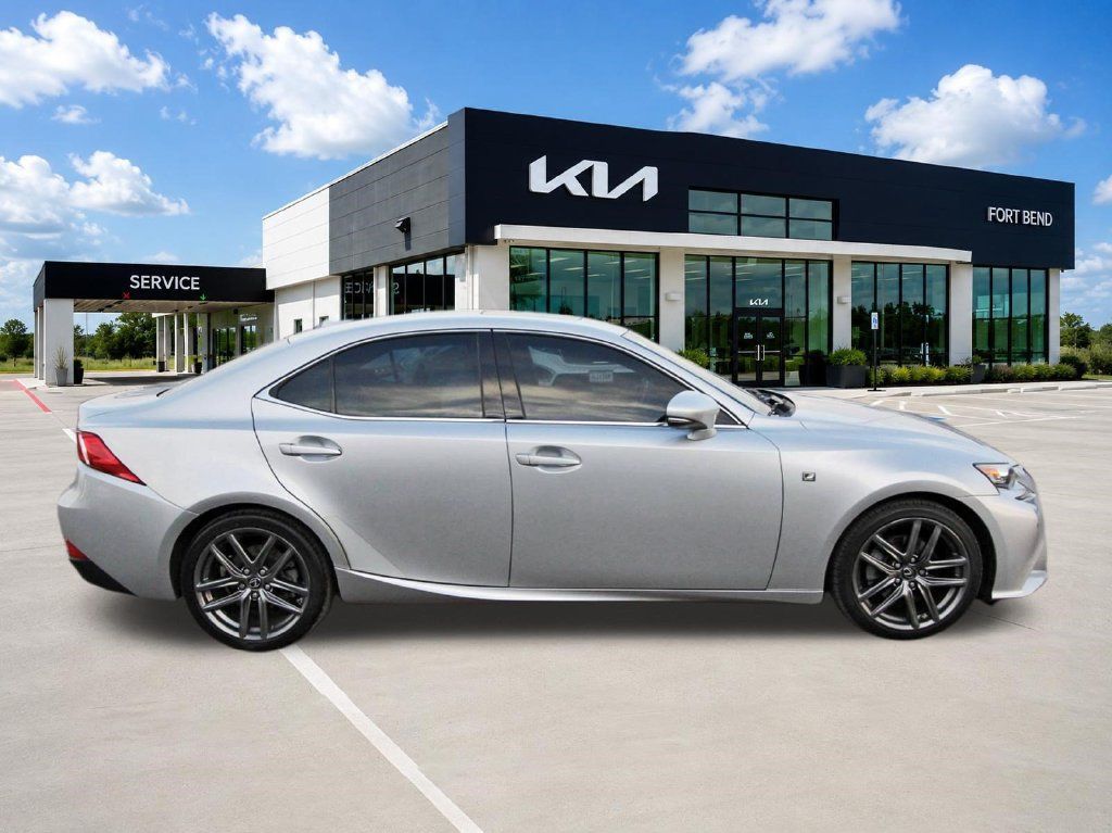 Used 2014 Lexus IS 250 w/ F-Sport Package RWD image 4