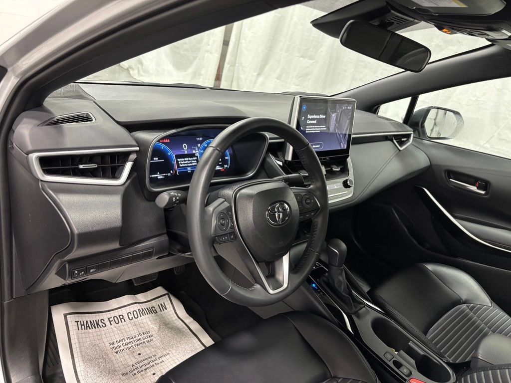 Used 2026 Toyota Corolla XSE FWD image 15
