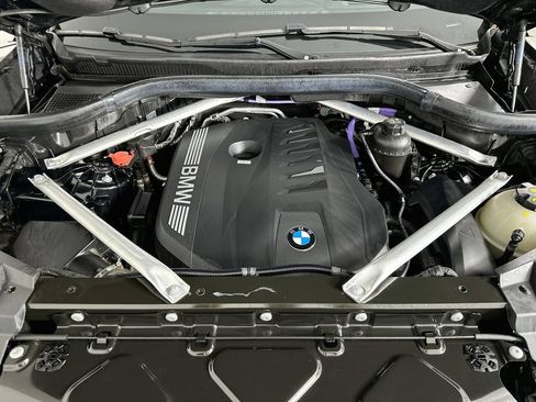 Used 2024 BMW X5 sDrive40i w/ M Sport Package RWD image 31
