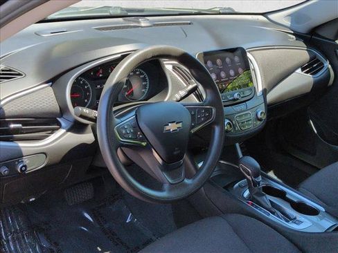 Used 2023 Chevrolet Malibu LT w/ Driver Confidence Package FWD image 10