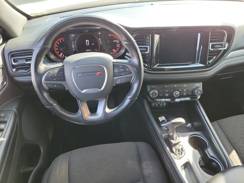 Used 2023 Dodge Durango SXT RWD image 4