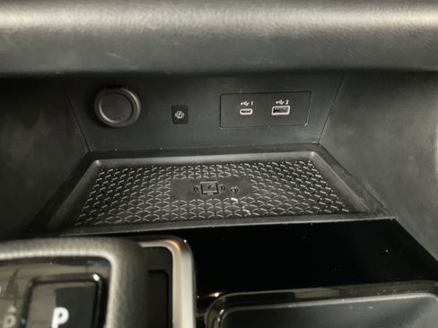 Used 2025 Nissan Pathfinder SL image 18