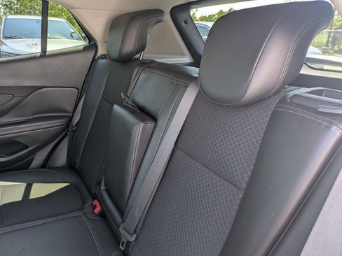 Used 2019 Buick Encore Preferred FWD image 30