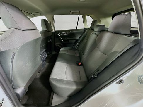 Certified 2025 Toyota RAV4 XLE FWD image 24
