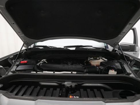 Used 2024 GMC Sierra 1500 Elevation image 3