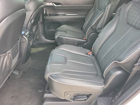 Used 2024 Hyundai Palisade Limited FWD image 8