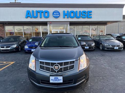 Used 2011 Cadillac SRX Luxury image 2