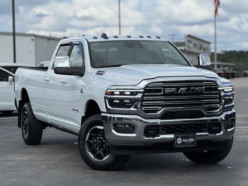 Used 2025 RAM 2500 Laramie image 3