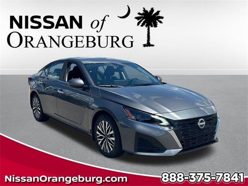 New 2025 Nissan Altima 2.5 SV w/ SV Premium Package image 1