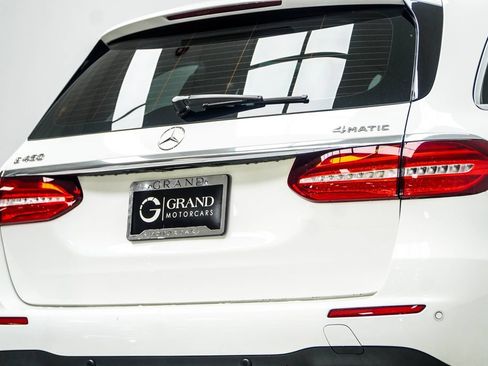 Used 2019 Mercedes-Benz E 450 4MATIC Wagon image 18