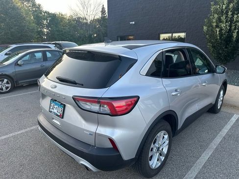 Used 2020 Ford Escape SE AWD/4WD image 4
