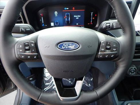 New 2026 Ford Maverick Lariat w/ Black Appearance Package image 13