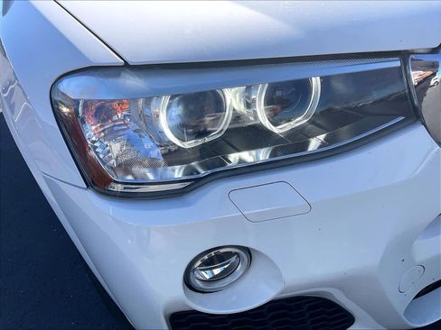Used 2017 BMW X4 xDrive28i image 28
