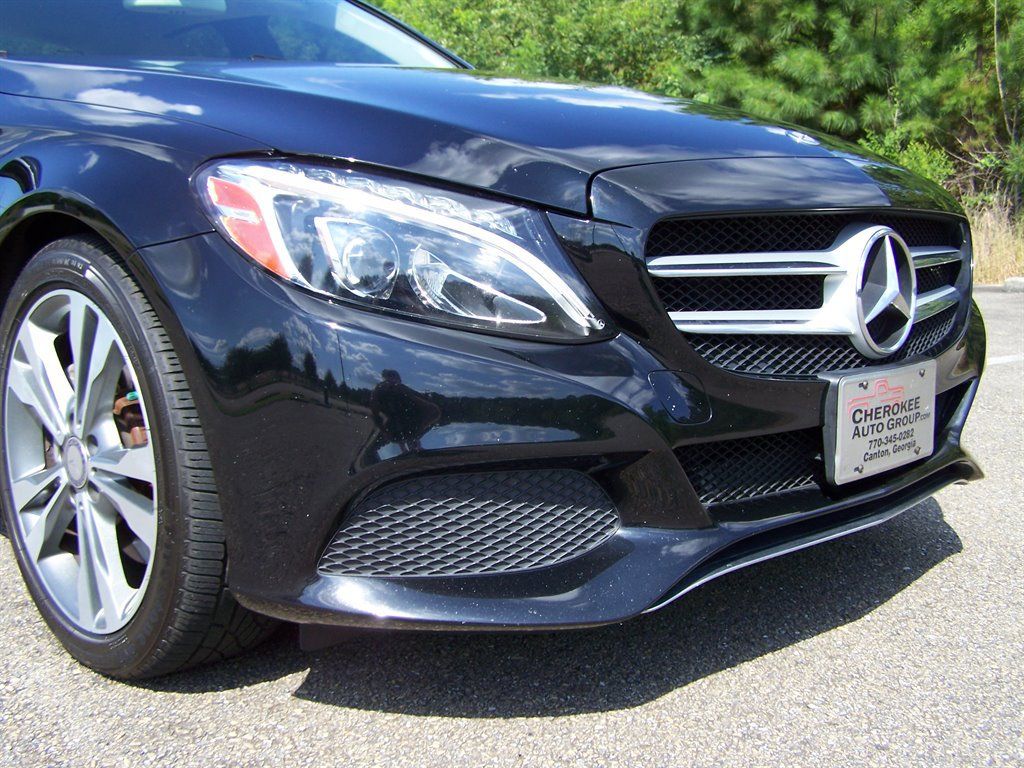 Used 2015 Mercedes-Benz C 300 Sedan image 32