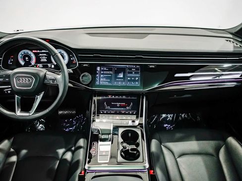 Used 2025 Audi Q7 2.0T Premium Plus image 12