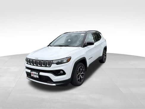 Used 2025 Jeep Compass Limited AWD/4WD image 5