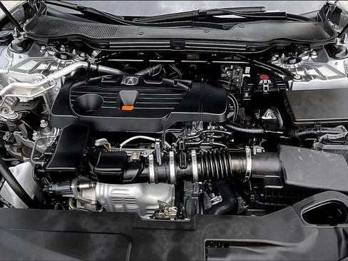 New 2025 Acura TLX w/ Technology Package image 28