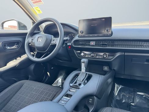 Used 2025 Honda HR-V LX image 14