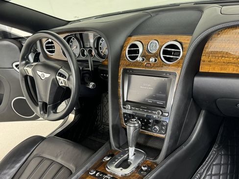 Used 2013 Bentley Continental GT image 31