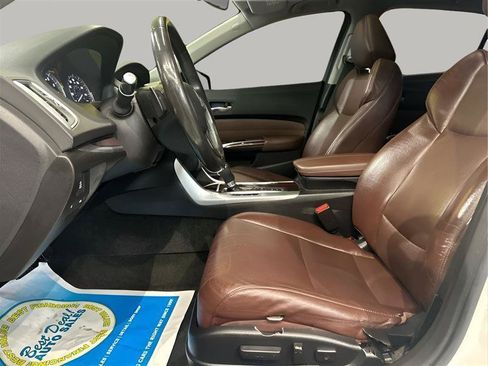 Used 2015 Acura TLX w/ Technology Package FWD image 9