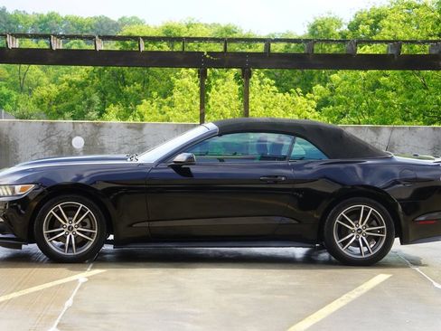 Used 2015 Ford Mustang Premium RWD image 11