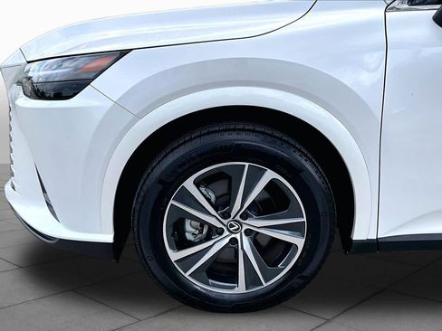 Used 2025 Lexus RX 350 FWD w/ Technology Package image 11