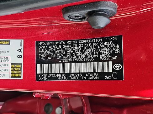 Used 2025 Toyota Corolla LE image 26