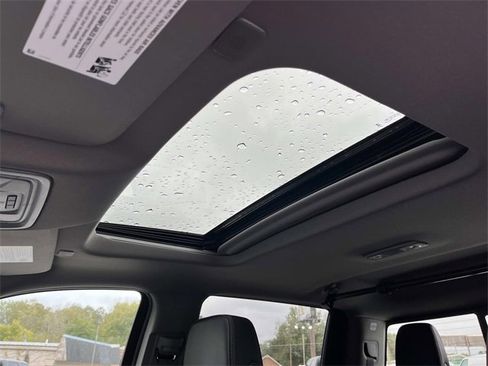 Used 2024 GMC Sierra 1500 Denali image 39