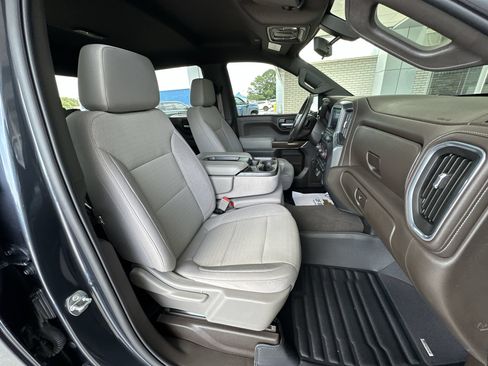 Used 2021 Chevrolet Silverado 1500 LT AWD/4WD image 25