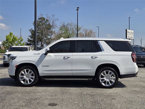 Used 2022 Chevrolet Tahoe High Country image 12