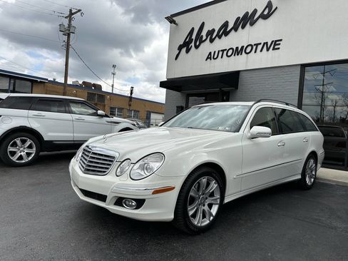 Used 2009 Mercedes-Benz E 350 4MATIC Wagon image 1