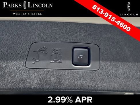 Certified 2023 Lincoln Corsair Reserve w/ Jet Appearance Package FWD image 9