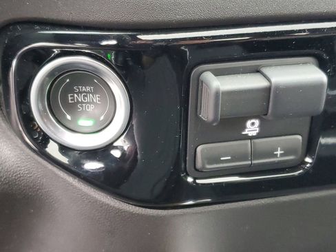 Used 2025 Chevrolet Silverado 2500 High Country w/ High Country Premium Package image 18