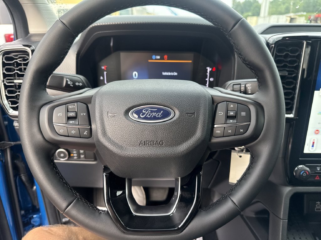 New 2026 Ford Ranger XLT w/ Black Appearance Package AWD/4WD image 15