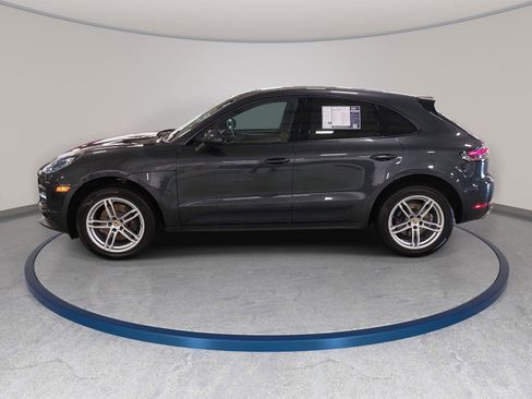 Used 2019 Porsche Macan AWD/4WD image 8