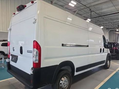 Used 2023 RAM ProMaster 2500 FWD image 4