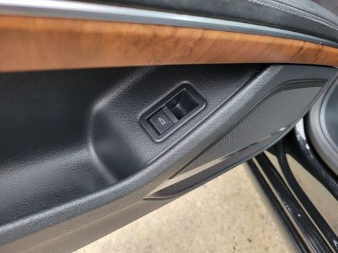 Used 2019 Audi A8 L 3.0T w/ Executive Package AWD/4WD image 28
