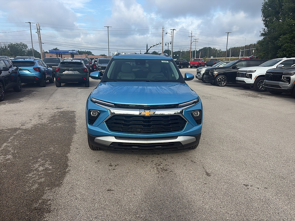 New 2026 Chevrolet TrailBlazer LT w/ Convenience Package AWD/4WD image 8