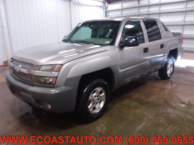 Used 2002 Chevrolet Avalanche 4x4 w/ Off-Road Suspension Pkg image 4