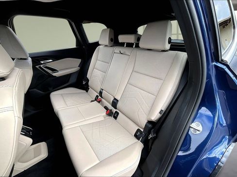 Used 2025 BMW X1 xDrive28i image 21