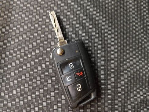 Used 2021 Volkswagen Jetta S w/ Driver Assistance Package image 32