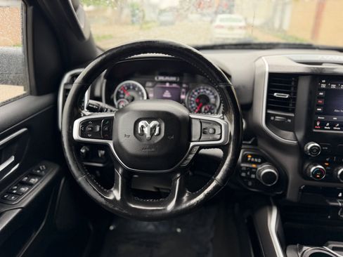 Used 2020 RAM 1500 Big Horn AWD/4WD image 34